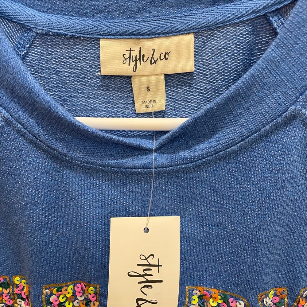 Style & Co. Blue Floral Sweatshirt